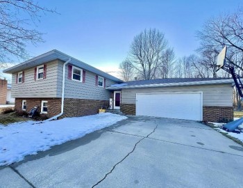 4611 14th Street, Menominee, MI 49858