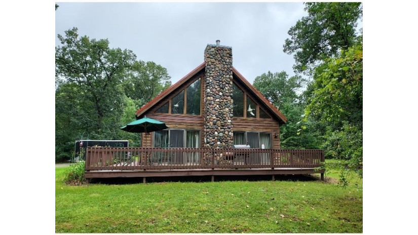 W13527 Burr Oak Ct Coloma, WI 54930 by Showen Properties $345,000