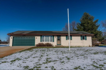 4700 Holm Rd, Dunn, WI 53575