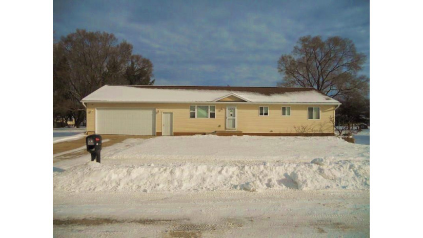 412 Savannah Tr Pardeeville, WI 53954 by Century 21 Affiliated $276,000