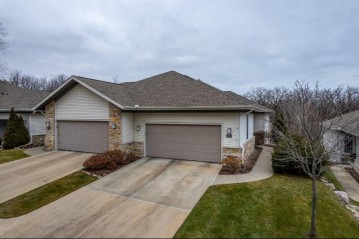 3415 Conservancy Ln, Middleton, WI 53562