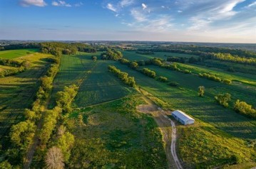 14 M/L ACRES Hwy 33, Hubbard, WI 53035