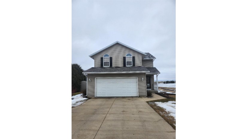 1429 Bea Ann Dr Dodgeville, WI 53533 by Home Key Real Estate $269,995