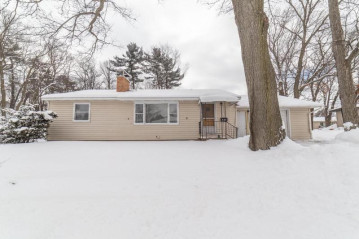 121 Edgar Avenue, Rothschild, WI 54474