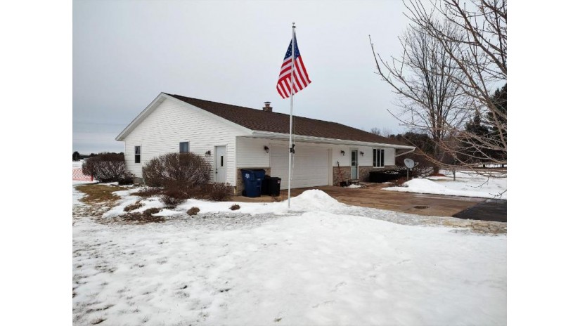 215318 Cth Y Hatley, WI 54440 by Re/Max Property Pros $260,000