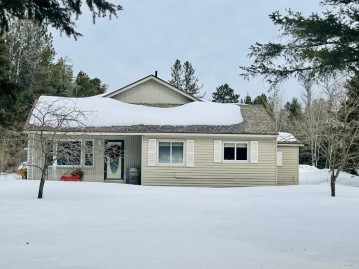 4466 Cth B, Land O Lakes, WI 54540