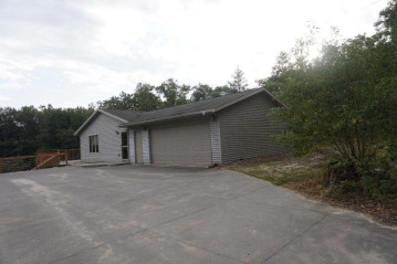 W3711 Lockington Rd, Farmington, WI 54644