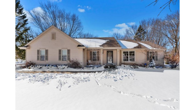 5791 S Kurtz Rd Hales Corners, WI 53130 by Star Properties, Inc. - 262-674-1400 $424,900