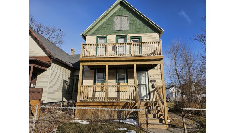 2338 N 20th St 2338A Milwaukee, WI 53206 by Shorewest Realtors $75,000