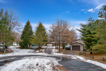 302 Short Sword Ct, Rome, WI 54457-8750