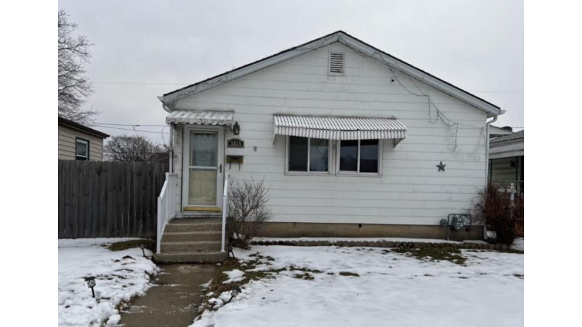 3835 S 17th St Milwaukee, WI 53221 by Lyon Realty, LLC - Milwaukee $150,000