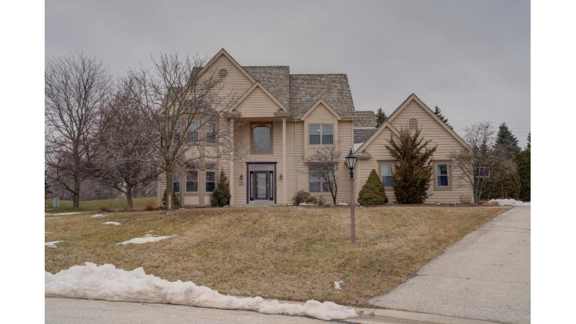 19120 Eton Ct Brookfield, WI 53045 by Realty Executives - Integrity $749,000