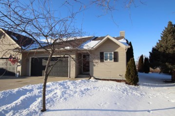 20 Crowfoot Ct, Fond Du Lac, WI 54935-1852