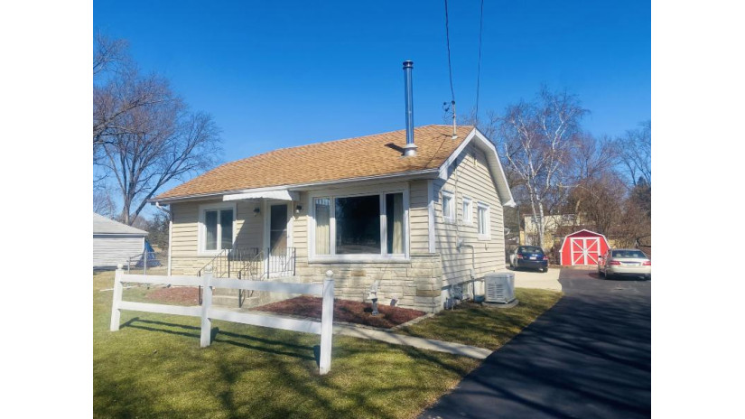 10828 W Appleton Ave Milwaukee, WI 53225 by The Stefaniak Group, LLC $125,000