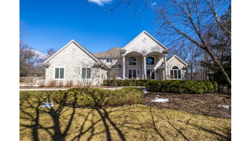 W283N3898 Yorkshire Trce Delafield, WI 53072 by First Weber Inc - Brookfield $899,900