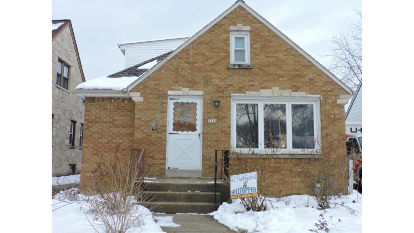 2754 S 44th St Milwaukee, WI 53219 by Homestead Realty, Inc $274,900