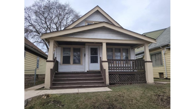 3749 N 27th St Milwaukee, WI 53216 by Homestead Realty, Inc $70,000