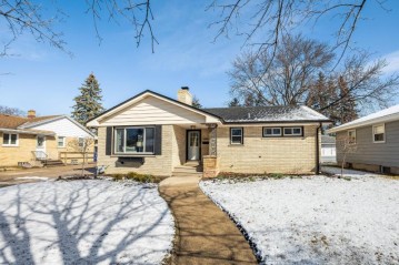 2508 81st St, Kenosha, WI 53143