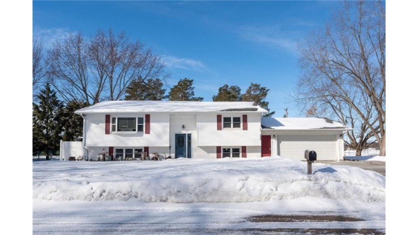 726 Westhaven Road Chippewa Falls, WI 54729 by Cb Brenizer/Chippewa $279,900