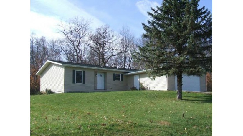 1600 LARCHMONT Lake Summerset, IL 61019 by Best Realty $168,500