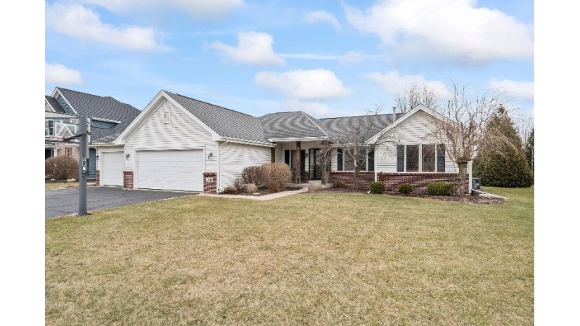 4836 Cabot Lane Cherry Valley, IL 61016 by Gambino Realtors $239,900