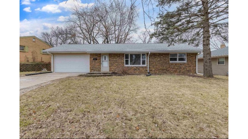 3615 Greenwood Avenue Rockford, IL 61107 by Keller Williams Realty Signature $160,000