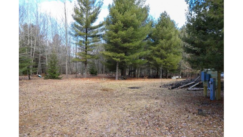 W1645 Council Hill Trail Menominee, WI 54135 by 1st Class Real Estate Impact $39,900