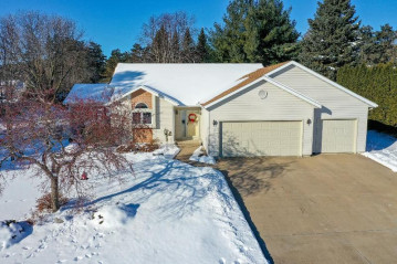 8341 Pheasant Run Trail, Winchester, WI 54947