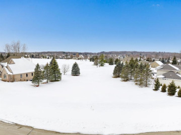 Windemer Lane, Hobart, WI 54155-0000