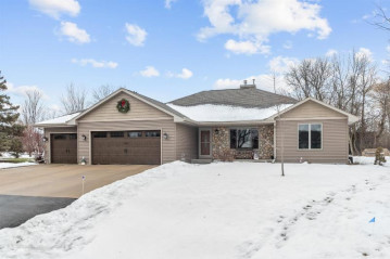 4597 Bellhaven Lane, Algoma, WI 54904