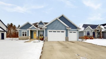 4268 Downton Circle, Howard, WI 54313