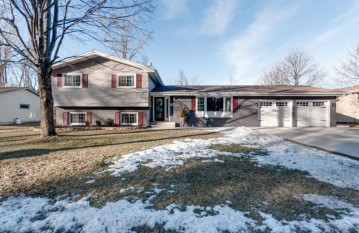 1410 Edwin Street, Marinette, WI 54143