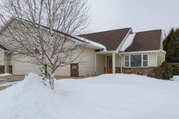 3909 E Appleseed Drive, Appleton, WI 54913