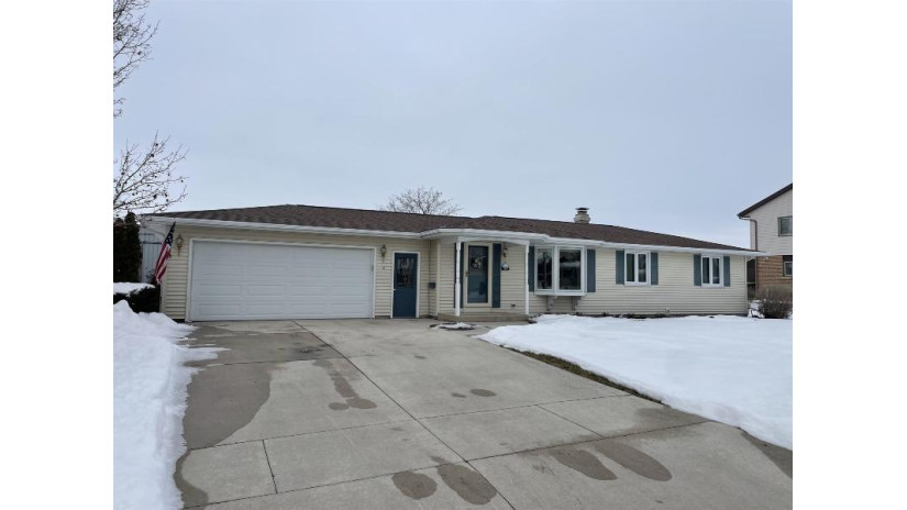 1057 Steenport Lane Chilton, WI 53014 by Thiel Real Estate $217,500