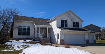 720 Glenwood Drive, Fond Du Lac, WI 54935