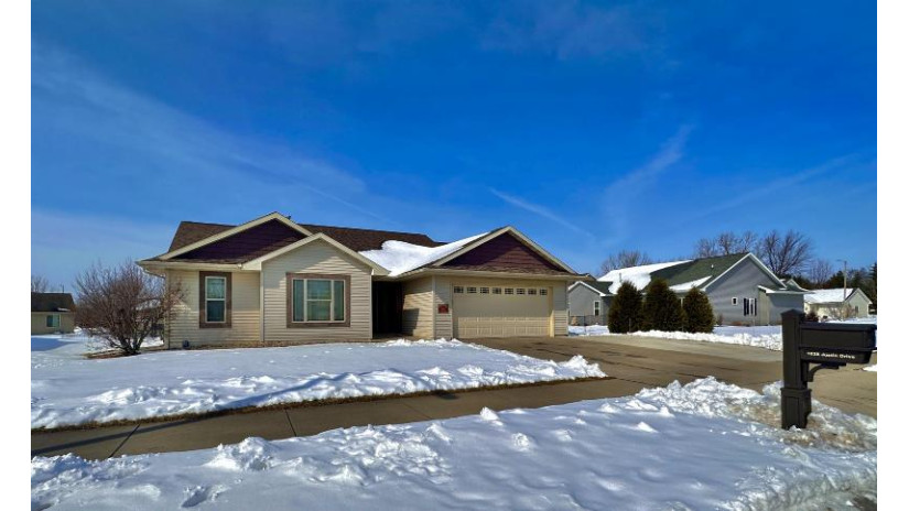 1838 Justin Drive Omro, WI 54963 by First Weber, Inc. $309,980