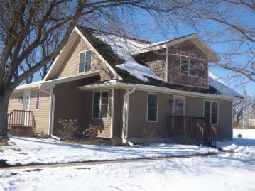 4044 Hwy 23, Dodgeville, WI 53533