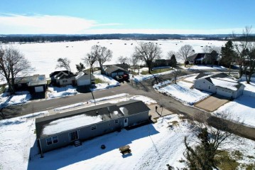 1321 Lakeview Dr, Tomah, WI 54660