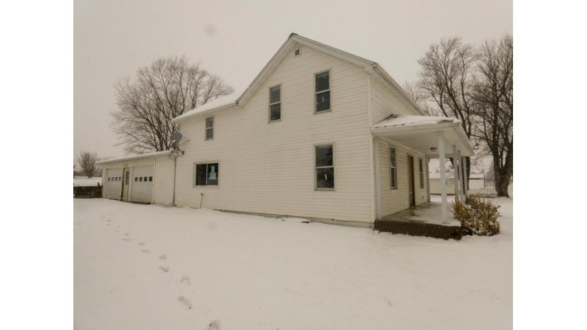 105 Bunker Hill St Tennyson, WI 53820 by Jon Miles Real Estate $153,000