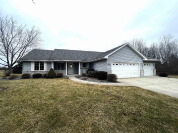 2805 E Hayley Ln, Harmony, WI 53563