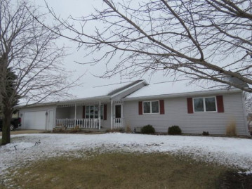 720 Claggett Ave, Waupun, WI 53963-0000