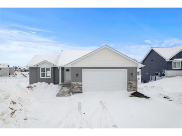 1102 Susan Ln, Roberts, WI 54023