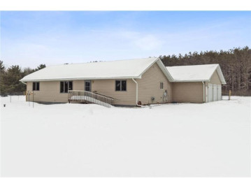 960 Harmony Ln A, Amery, WI 54001