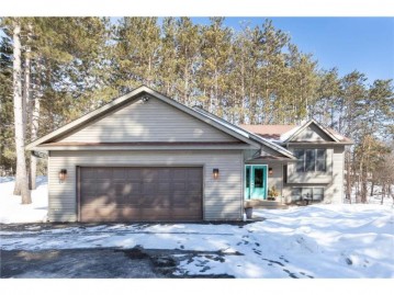 209 Plainview Dr, River Falls, WI 54022