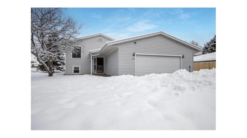 1152 Grissom Dr Eau Claire, WI 54703 by Biltmore Realty, Llc $249,900