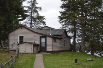 N10354 Horseshoe Rd, King, WI 54487