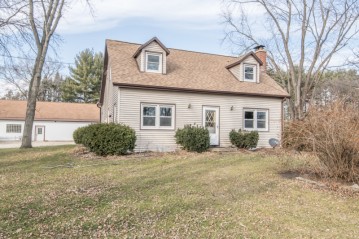 N841 County Road H, Palmyra, WI 53156-9769