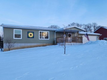 144 Meadow View Dr, Alma Center, WI 54611