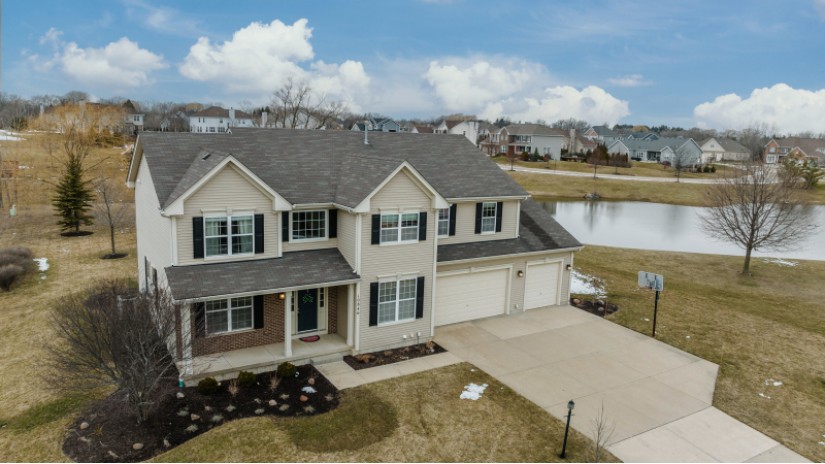 10846 43rd Ave Pleasant Prairie, WI 53158 by Shorewest Realtors $550,000