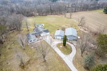 N8589 River Rd, Watertown, WI 53094